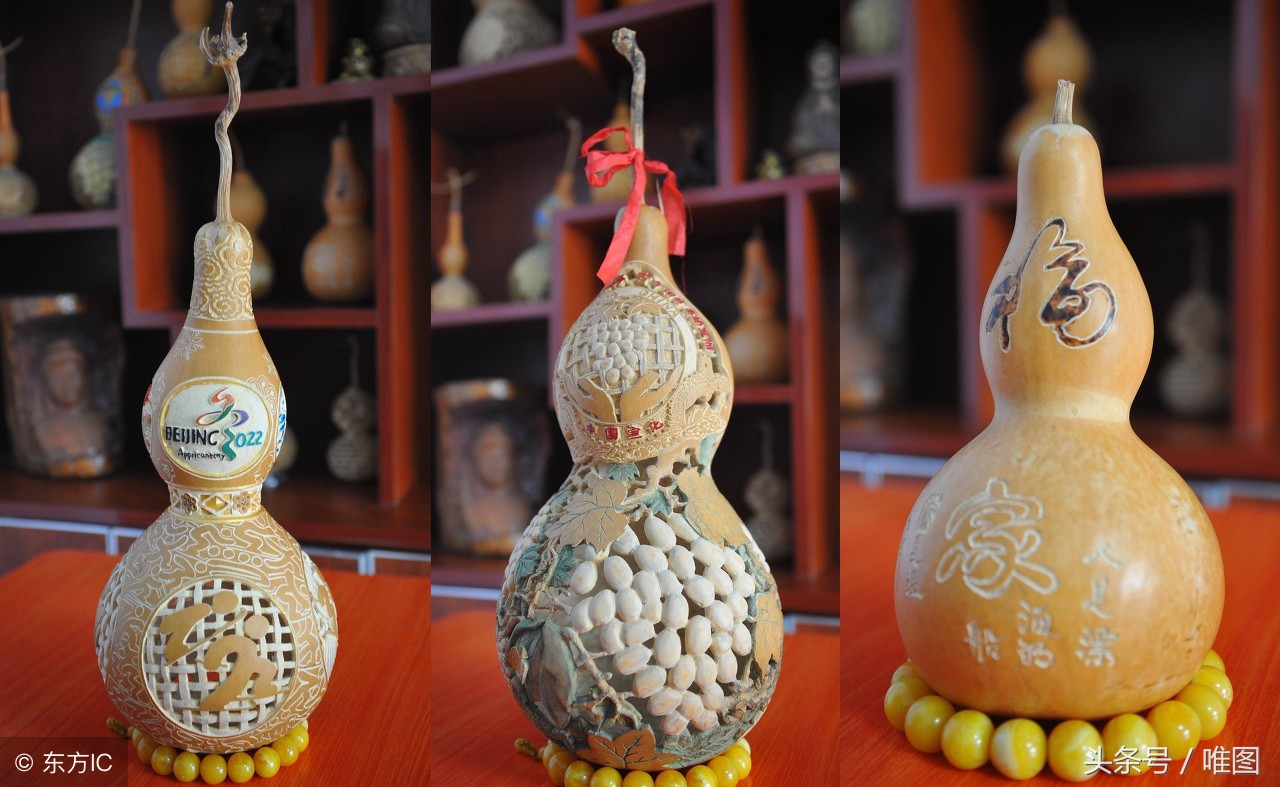 六旬老人在葫芦上雕刻图案,还创造出一套难度较高的镂空浮雕技法