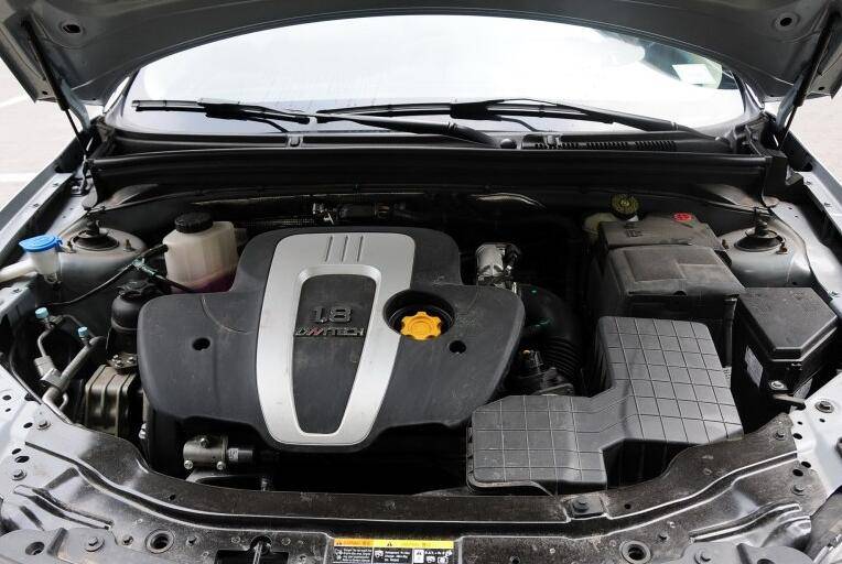 轴距2.7米,超朗逸的国产家轿,搭载1.8T+6DCT,不足10万