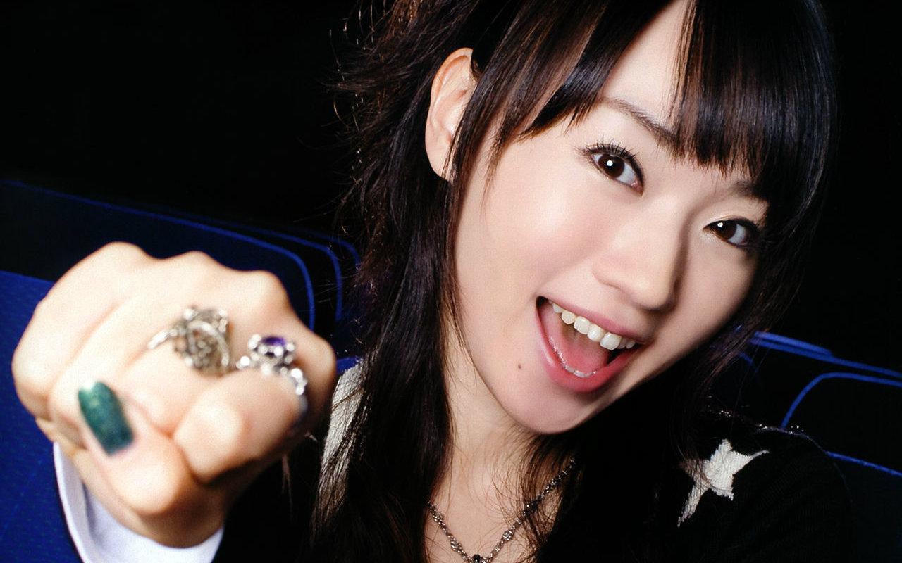 日宅票选音色多变的怪物级女声优|悠木碧|泽城美雪|音色_新浪新闻