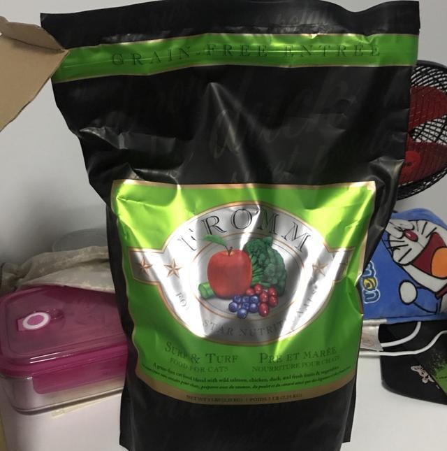 一份猫粮报告：你的猫吃多少钱一斤的猫粮？3块钱还是60块钱的？