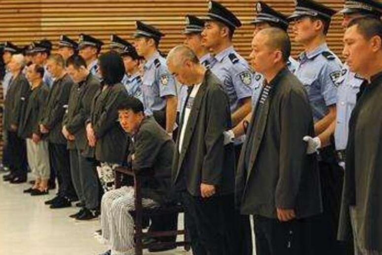 无期徒刑真的要在监狱里待一辈子吗?答案你可能都不一定会想得到