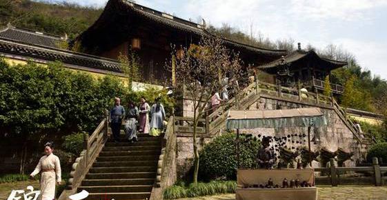 《锦衣之下》番外系列电影正式杀青,演绎写实