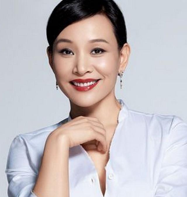 已是外国国籍的10大明星,如今还在中国赚钱,大