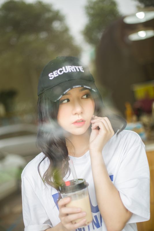 慕斯,现是长沙高校大三学生,也是当地的小模特