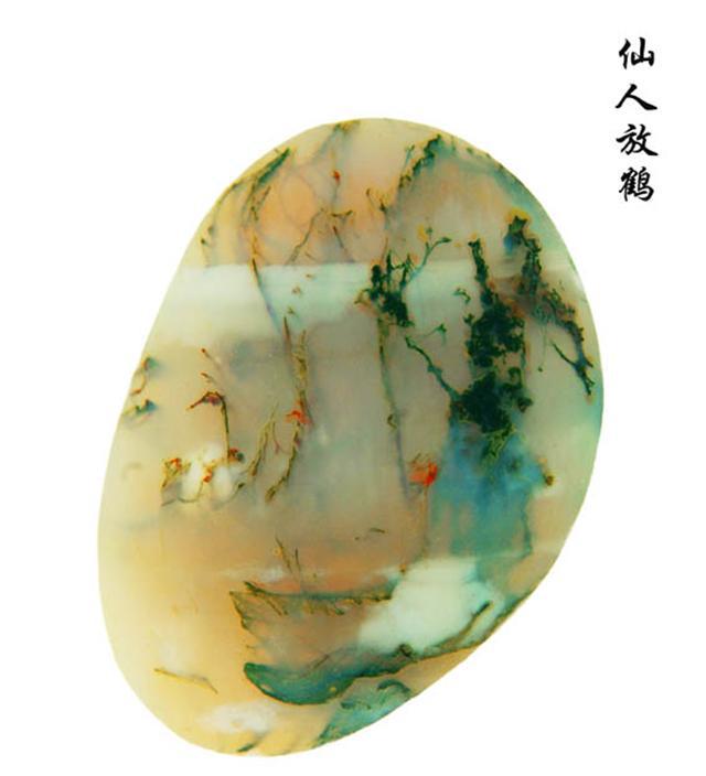 三峡景区,百万游客争相到这条玛瑙河里捡石头