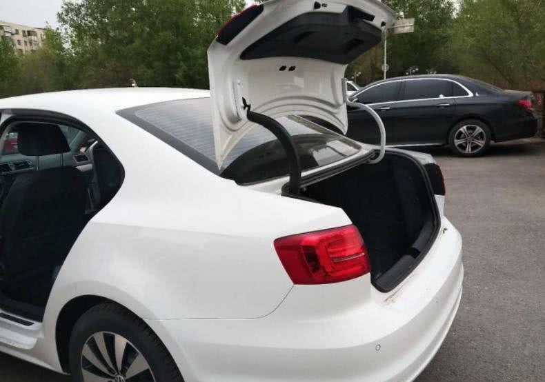 买迈腾后悔了,这车更加好开帅气,速腾车主说了