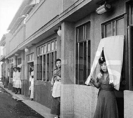 二战中日本的军妓制度,对待女性就像牲口,毫无