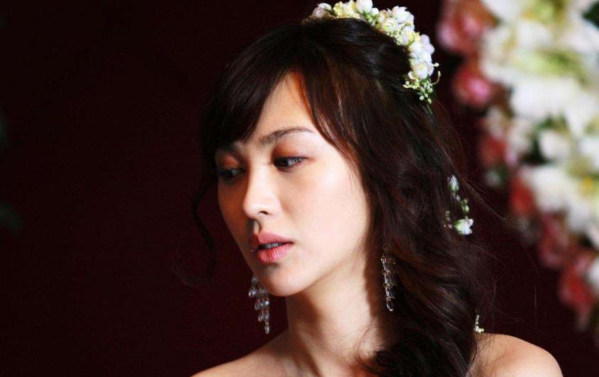 黄晓明前女友，三圣母，王子文，这3个女明星真不是同一个人吗？