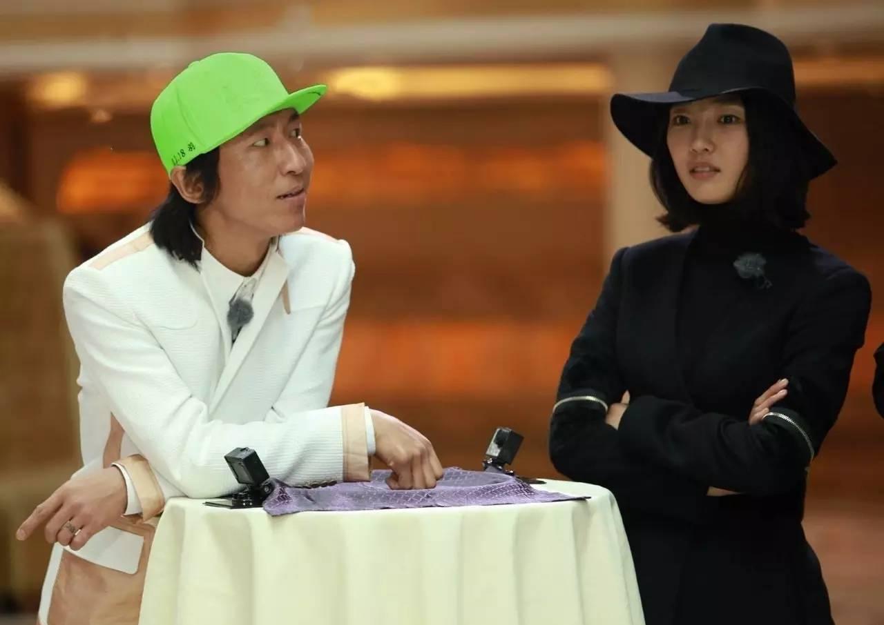 陈羽凡复出近照, 终于知道白百何为什么离开他了