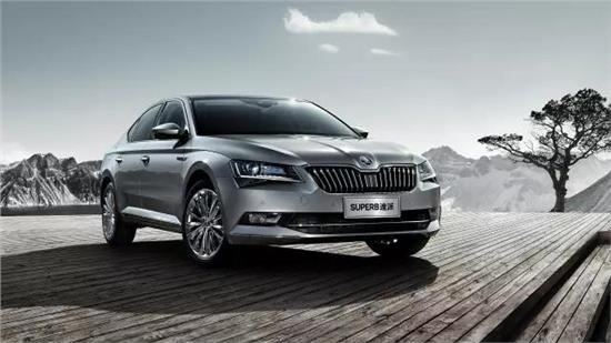 买十代雅阁不如买它,斯柯达速派2.0T百公里加