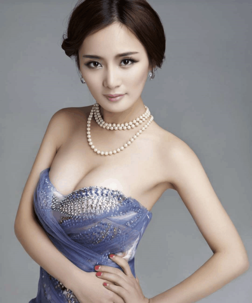 盘点七位平胸女星，最后一位堪称平胸界的女王