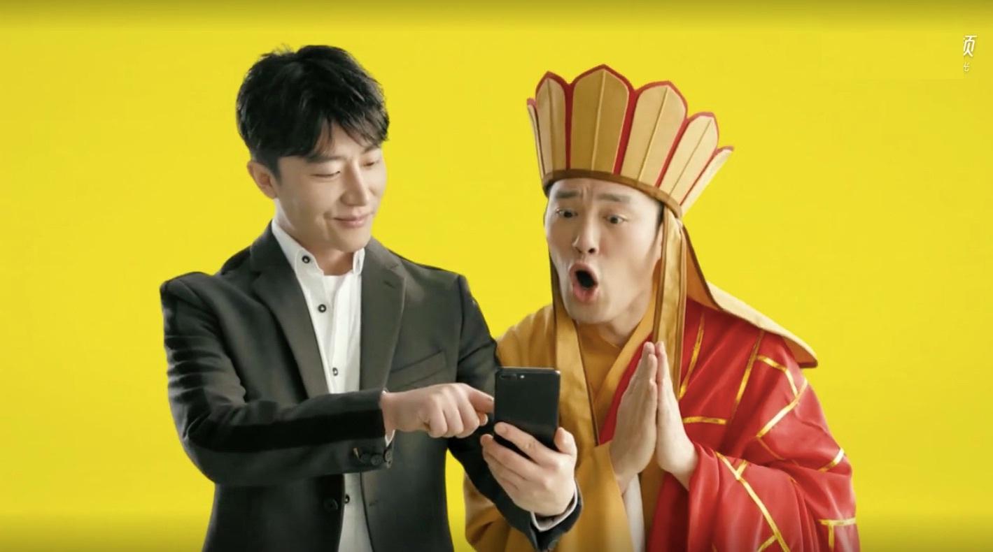 世界杯期间,迪丽热巴的惊世容颜为转转带来多