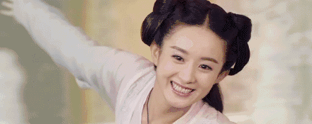 《花千骨》 《花千骨》是赵丽颖的转折点,她在剧中饰演命格诡异,坚强