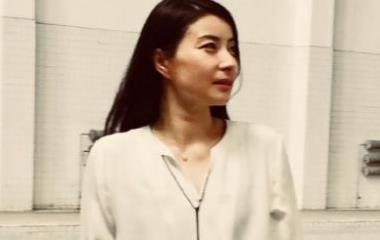 偶遇霍启刚带儿子低调逛街，5岁霍中曦软萌可爱：网友：想抱回家