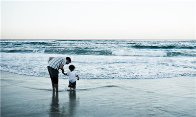 一个单亲爸爸的悔悟:后悔冲动离婚,后悔是对一