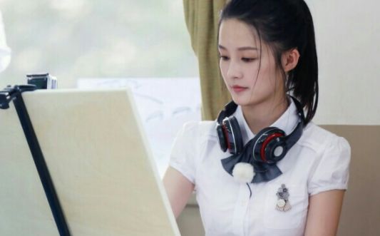 李沁微博爆恋情,两人曾是网友们看好的一对,如