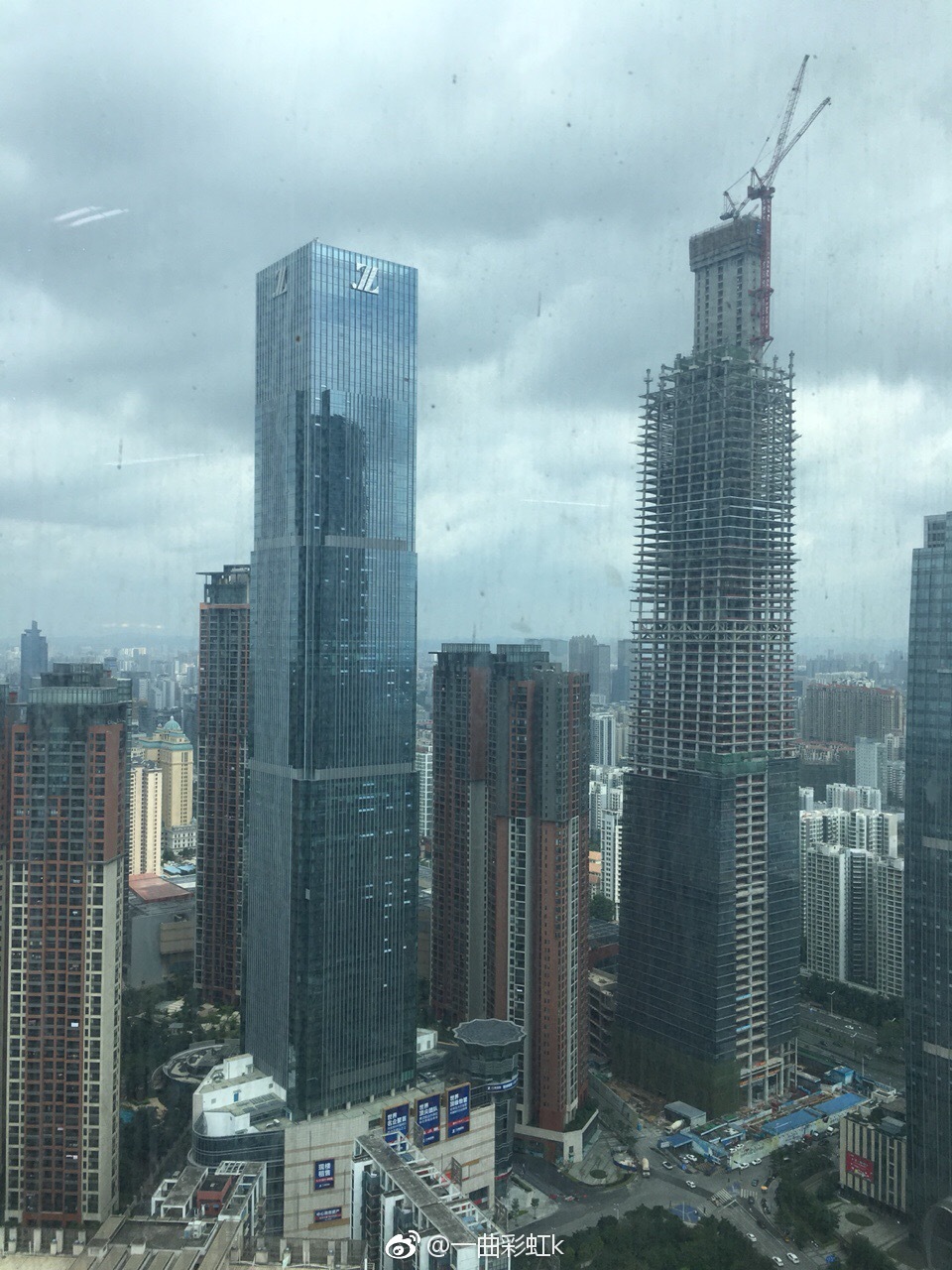 龙光世纪A塔41层看南宁