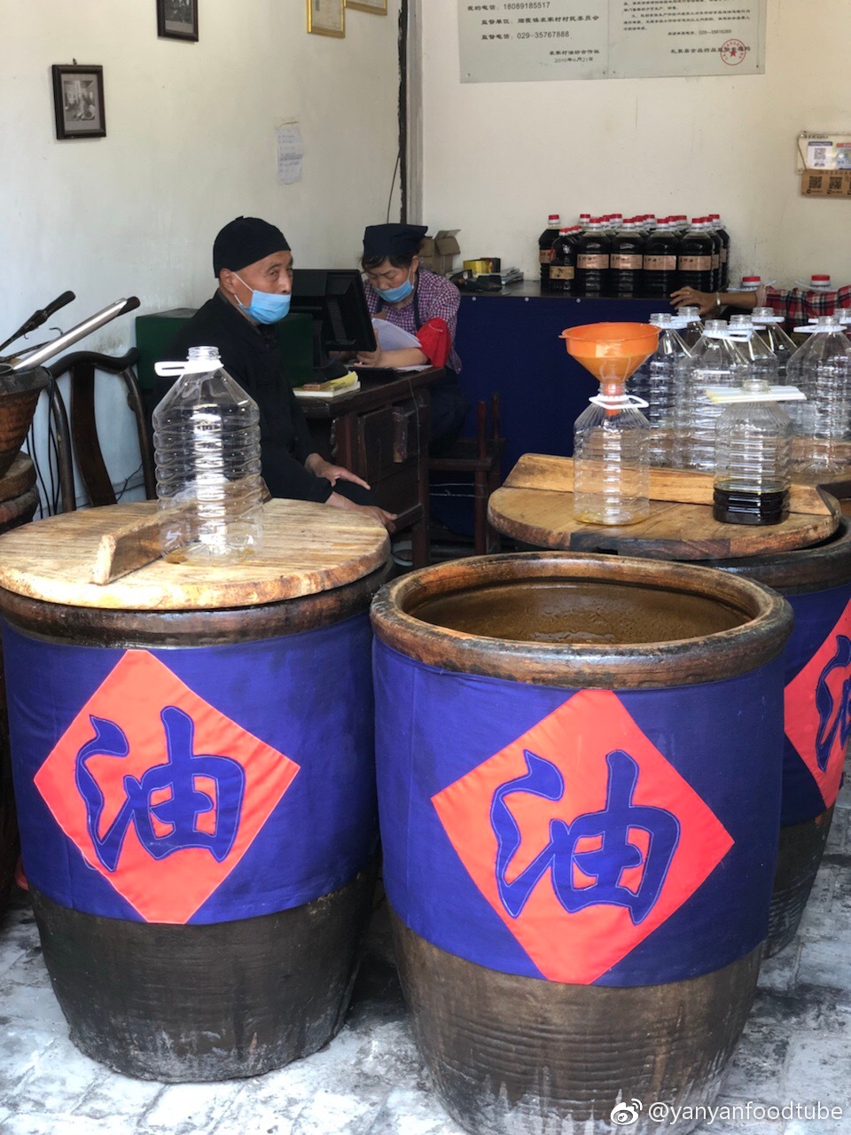 袁家村离西安市区有70多公里,驾车一小时就到