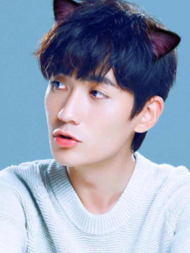 朱一龙最帅的图片全在这里,每一张都可以当壁