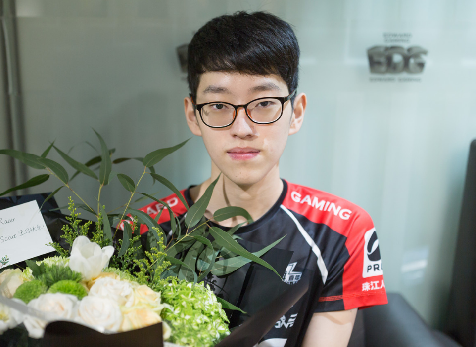 Souct生日!厂长霸气祝词:今年我一定会让你成