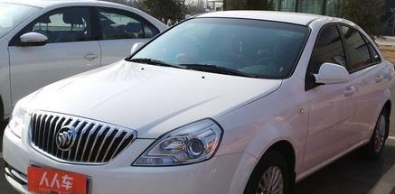 「人人车」别克凯越，可惜一进门就让我磕了，开二手车的命