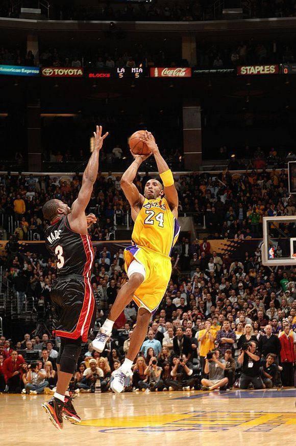 nba史上十大绝杀王:科比第四,乔丹仅排第二,第一实至名归!