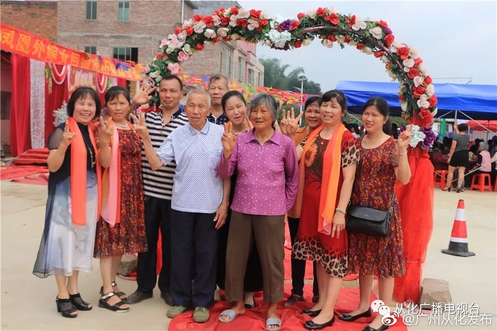 鳌头镇凤凰岭出嫁女这样回娘家,太幸福了吧![爱你]