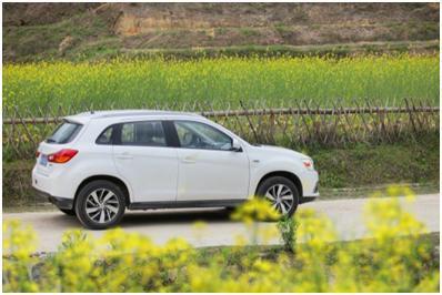 劲炫与你坐看《歌手》冠军，谁的唱功撩动了你？