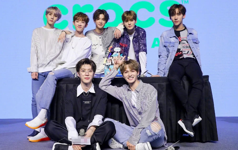 坤音四子、乐华七子本月下旬将合体录制《快乐