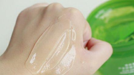 立秋后,用芦荟胶擦脸,要远离这个错误!容易