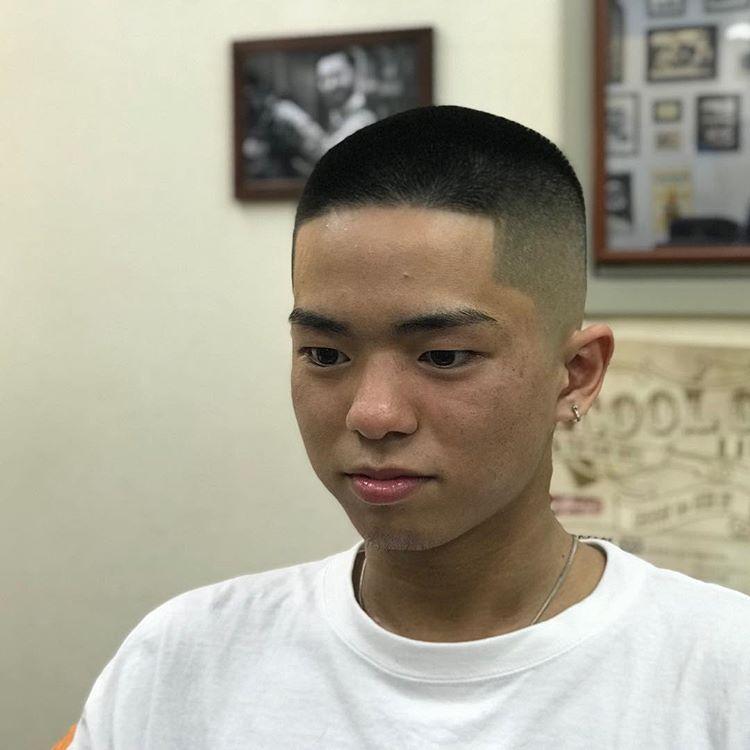 发型剪的好,板寸头也很帅