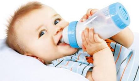 关于宝宝喝奶，千万别被厂家营销了