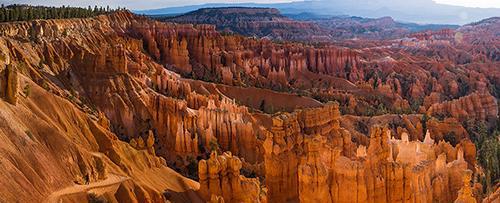 色如渥丹 灿若明霞