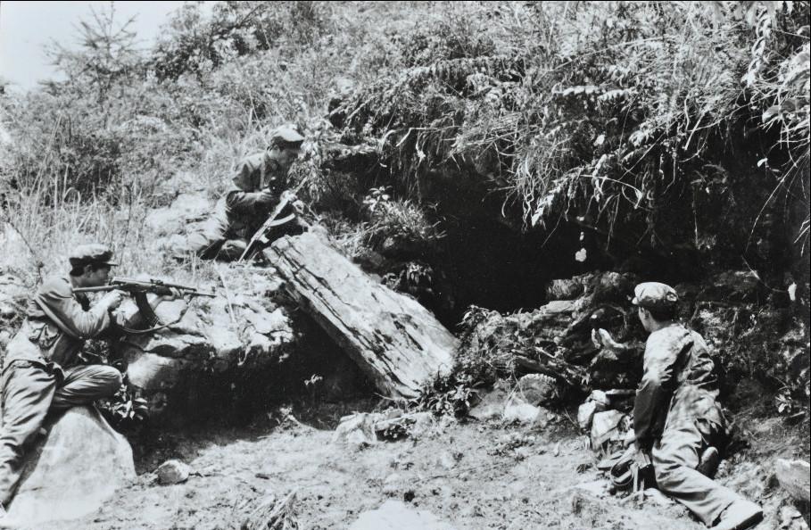 中越战争秘闻: 84年解放军侦察兵抓捕越南特工