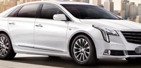 狂降8W的豪华品牌，性价比超高，35万左右选奥迪还是它？