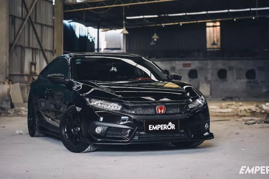 又黑又帅又低调，来自上海的本田十代思域改装案例！