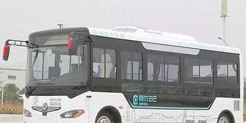 别了司机，无人驾驶公交正式上路了都看看太爽了.....