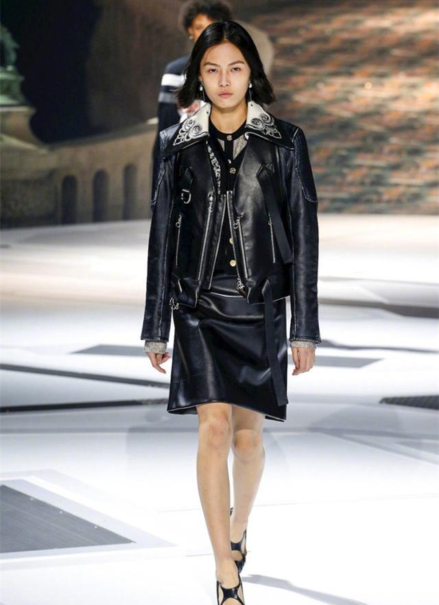 00后的超模从微博自拍出道到登上国际舞台,这