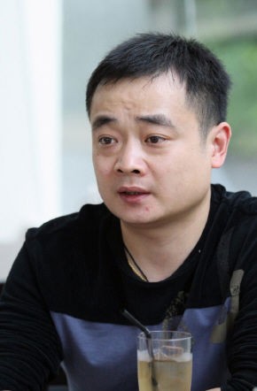 刘国栋 - 乒乓球队主教练