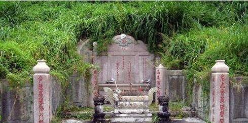农村看坟地风水有哪些讲究? 做对了后人大富大贵