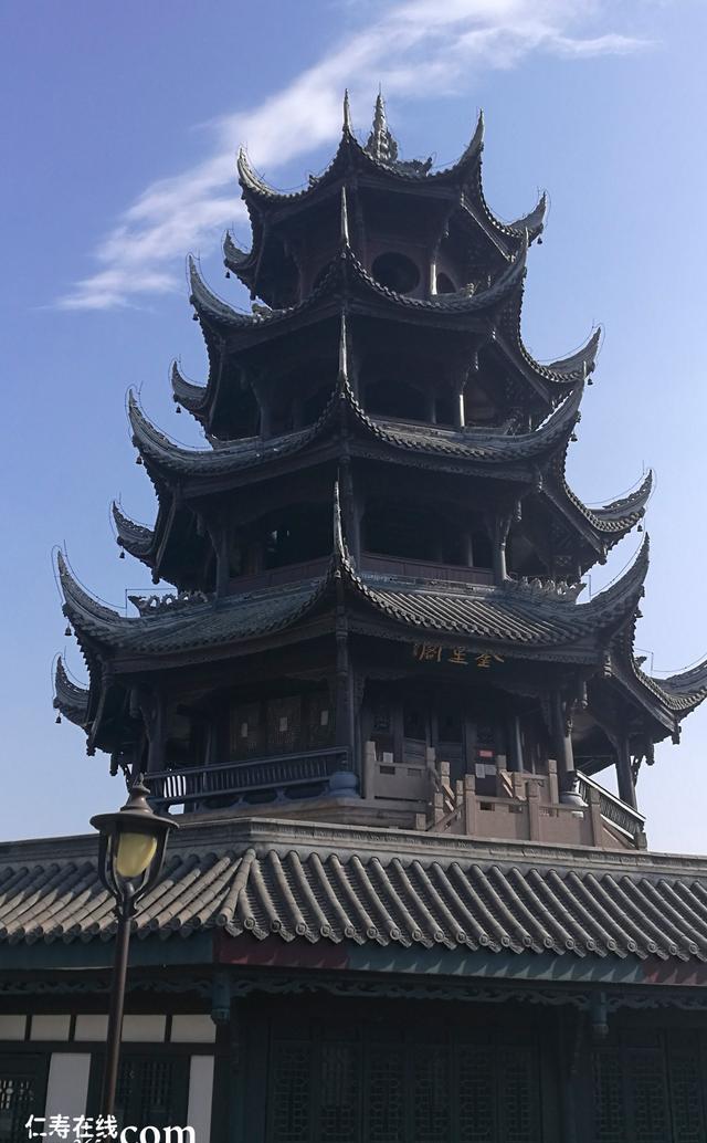 危机来临:兰州老女人口味重是啥意思?深入解析兰州本地美食偏好与文化背景