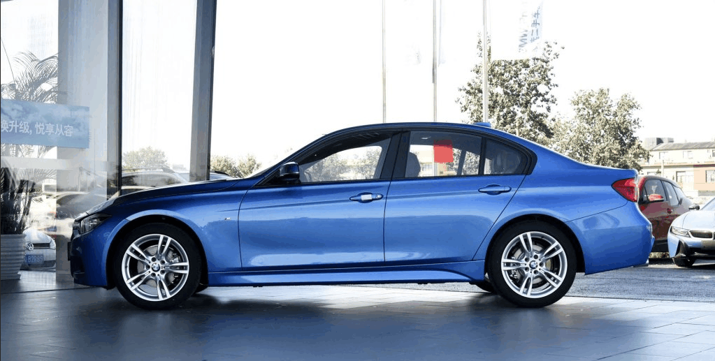 全时四驱+2.0T+8AT, 标配全景天窗, 进口终端跳水16万