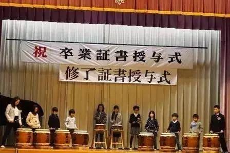 这所日本最穷的小学，只有11个学生，却让无数贵族学校脸红