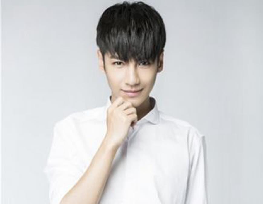 凭借《香蜜》爆红之后, 罗云熙终于有了综艺节