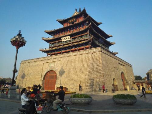 山东著名地标性建筑:聊城光岳楼,建于明洪武七年(1374年)