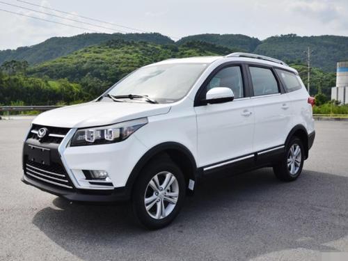 懂车的人都买这货,7座SUV,仅售5万起,买宝骏的都后悔了
