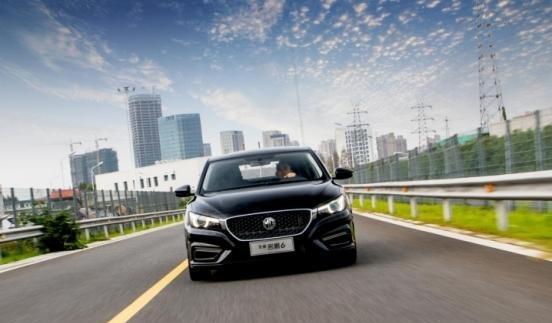 试驾全新名爵 6.6秒破百