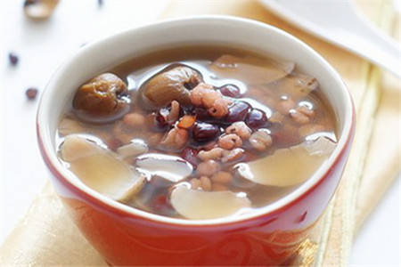 腰椎病又复发,一次比一次严重,早知道这3个秘