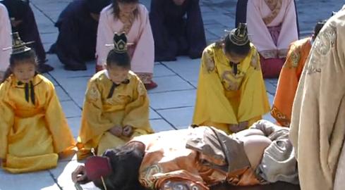 古人杖责时为何只打屁股,不打其它部位,很多人只知其一不知其二