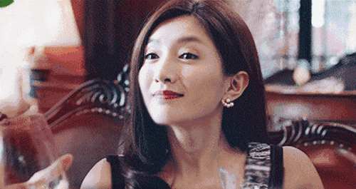 所以还想着一个红包,一只口红,一个520转账就能抱得美人归的各位,该